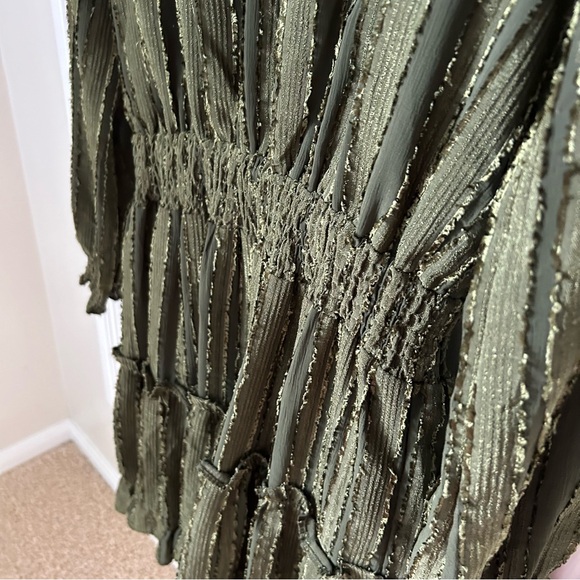 NSR Olive Green Ruffle Tiered Long Sleeve Mini Dress Medium M Textured Blouson - Picture 5 of 10